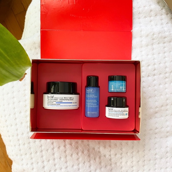 BELIF MOISTURE FESTIVAL SET -Sephora - Picture 3 of 3